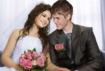 mriGe Selena & Justin :p 