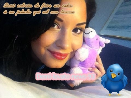 demi avec sont doudou