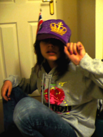  Une chieuse dans toute sa splendeur . ♥