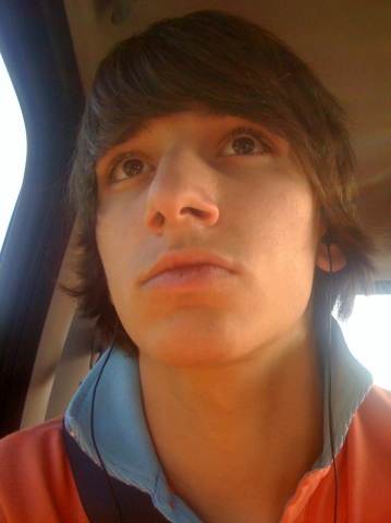 Mon homme, Mon amour, Mon bbey. Sans lui je ne suis RIEN c'est le soleil de ma vie depuis le 10/06/2011 <3 <3 <3 