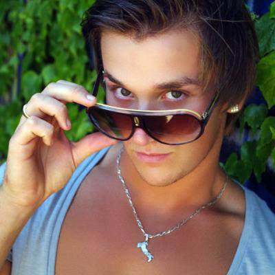 Salut Moi c Guillaume !