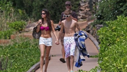 Séléna Gomez ENCEINTE ????!!!