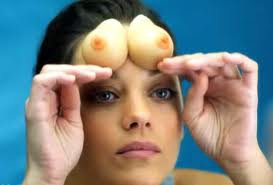 Seins � la place du frond ?