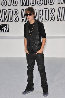 JUSTIN BIEBER ET L'AFFAIRE D'AGRESSION : COUPABLE OU VICTIME ?