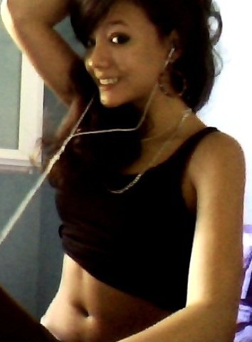 allez fait moi un sourire. 