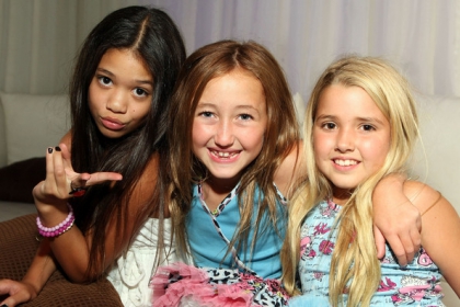 my frinds �milie et laura