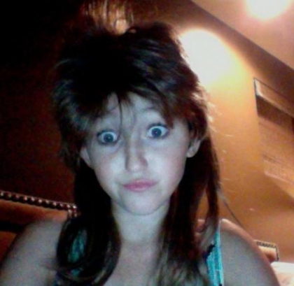 avec les cheuveux em petard je vient de me reveiller 