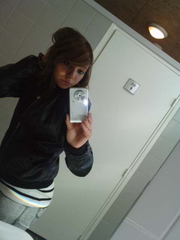 La Cous�ne .. Je T'a�me  ♥