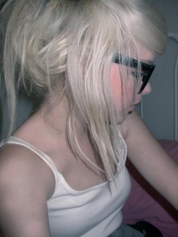 lovvvvvvvvvvveeeeeeee  emooooo