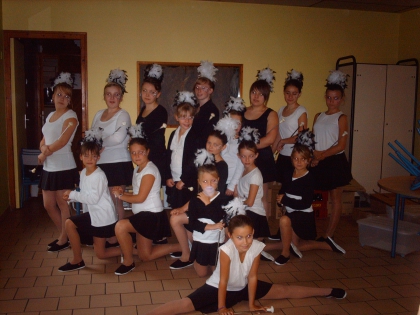 les cometes (majorettes)