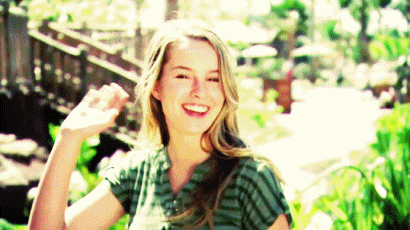 Bridgit Mendler : trop belle ;)