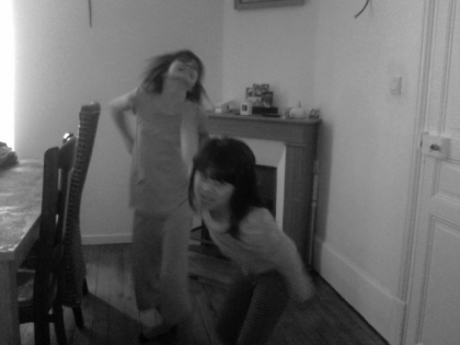 moi et ma soeur corde a sauter