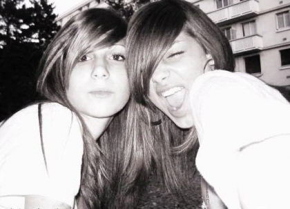 H�l�na. et Marcia. (L)