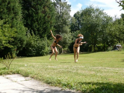 Louise et Moi ♥ Une amiti� qui restera grav�e ♥ Moi, la brune :D