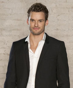 Julian Baker - Les Frres Scott