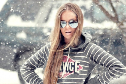 Fuumes, fuuumes! Pour avoir la t�te dans les �toiles. 