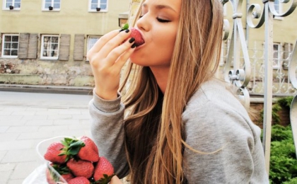 Il �tait tellement obs�d� qu'� la fin il sautait m�me des repas