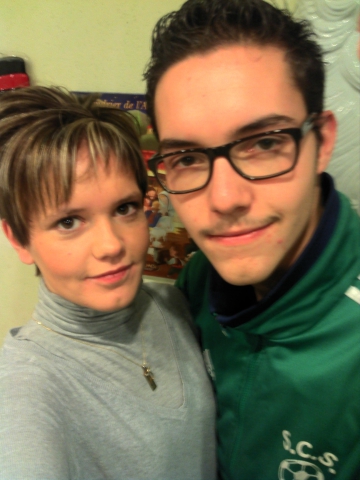 slt je vous prsentte mon fr�re