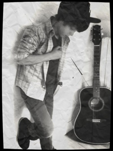 Cherche pas Je suis La :) 