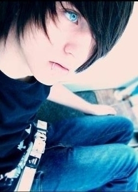 l emo j'adore!!!!!!!!!!!!!!!