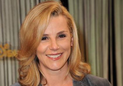 Faites demi-tour, le sige du 20 heures de TF1 n'est pas  prendre