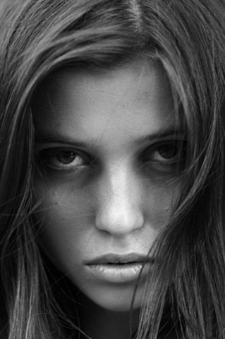 Qui ont une ennemie ? :/