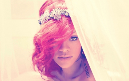 Rihanna *.* - photo 3