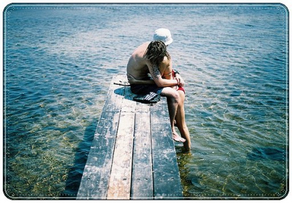 Tu peux arrêter les oiseaux de voler, les rivières de coulées, les poissons de nager, le soleil de briller, la terre de tourner, mais tu ne peux empêcher mon coeur de t'aimer.