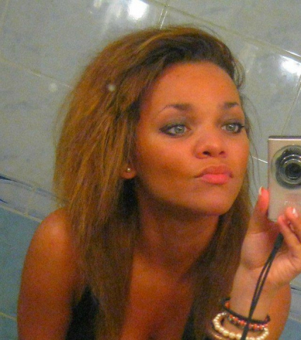 Incroyble !! La Resemblence !! :)