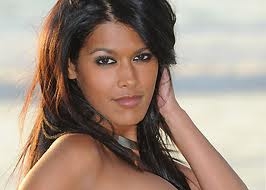                                                      Nabilla VS Ayem - photo 3