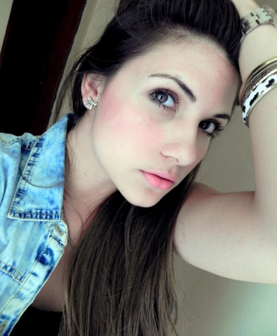 Bonjour  toutes les filles!