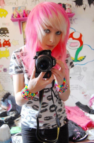 emo girl - photo 2