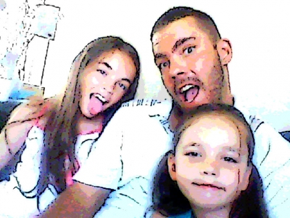 moi,mon papa, ma petite soeur (l) - photo 2