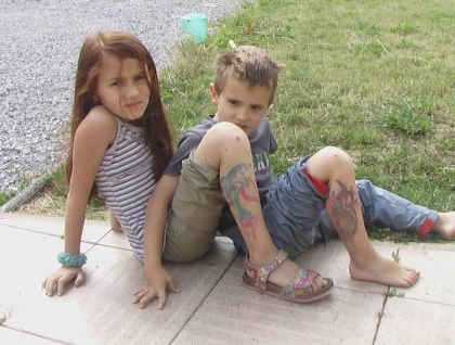 moi quand j'�tais plus petite , et mon petit frere.