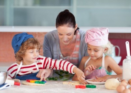 ma demi soeur et ma vrai ptite soeur mon frere ma mere et moi ma vrai maman et morte quan javai 2an - photo 3