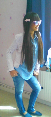 hello girls my name is lisa - photo 2