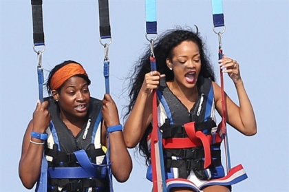 Eh OUI ! Ella a de la Chance !!!