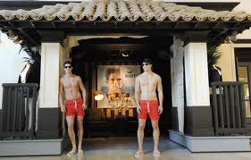 Hollister, abercrombie, fitch