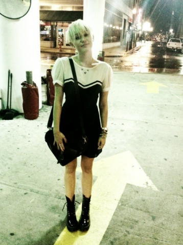 Miiley Cyyrus &n moode claat.. Elle a vouulu faaire laa Swaagg 0uu cst commeent ? - photo 2