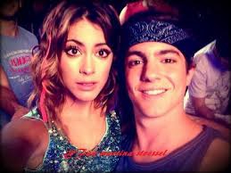  Voici quelques photoshoots de Violetta2 - photo 3