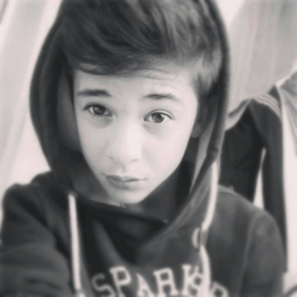 L'amour rend sourd. ;)