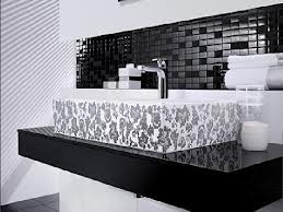 La tendance est au noir & blanc (cuisine). - photo 3