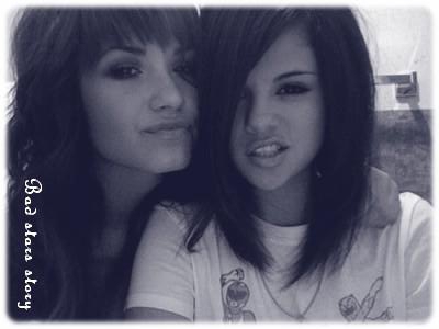 demi livado is my bist frinde i dont what i do whene she witout whith me