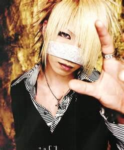 Classement des plus beaux chanteurs japonais(a mon image!) - photo 3