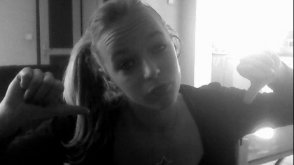 Chronique d'une ado heureuse et amoureuse.