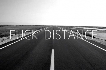 Distance !...