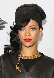 rihanna !!!  - photo 2
