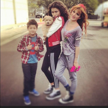 Je sais tout d'elle!