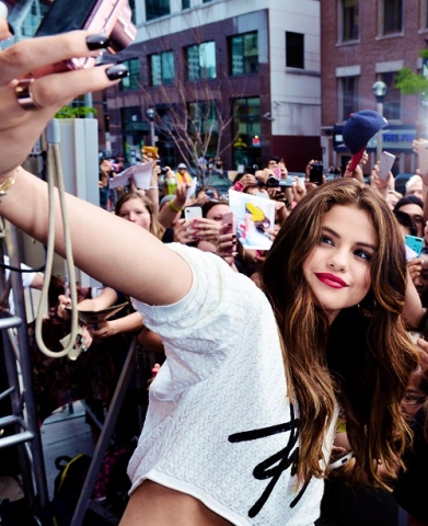 ♛ 3 pics de The Queen Selena ♛  Pour Love life ♥ - photo 2