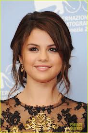 Selena Gomez - photo 3